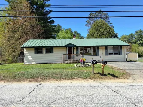 92 Concord Street Belmont NH 03220