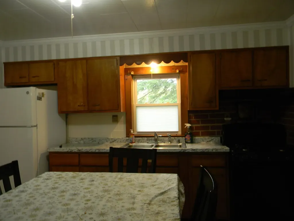 13 Fiske Street Northumberland NH 03582
