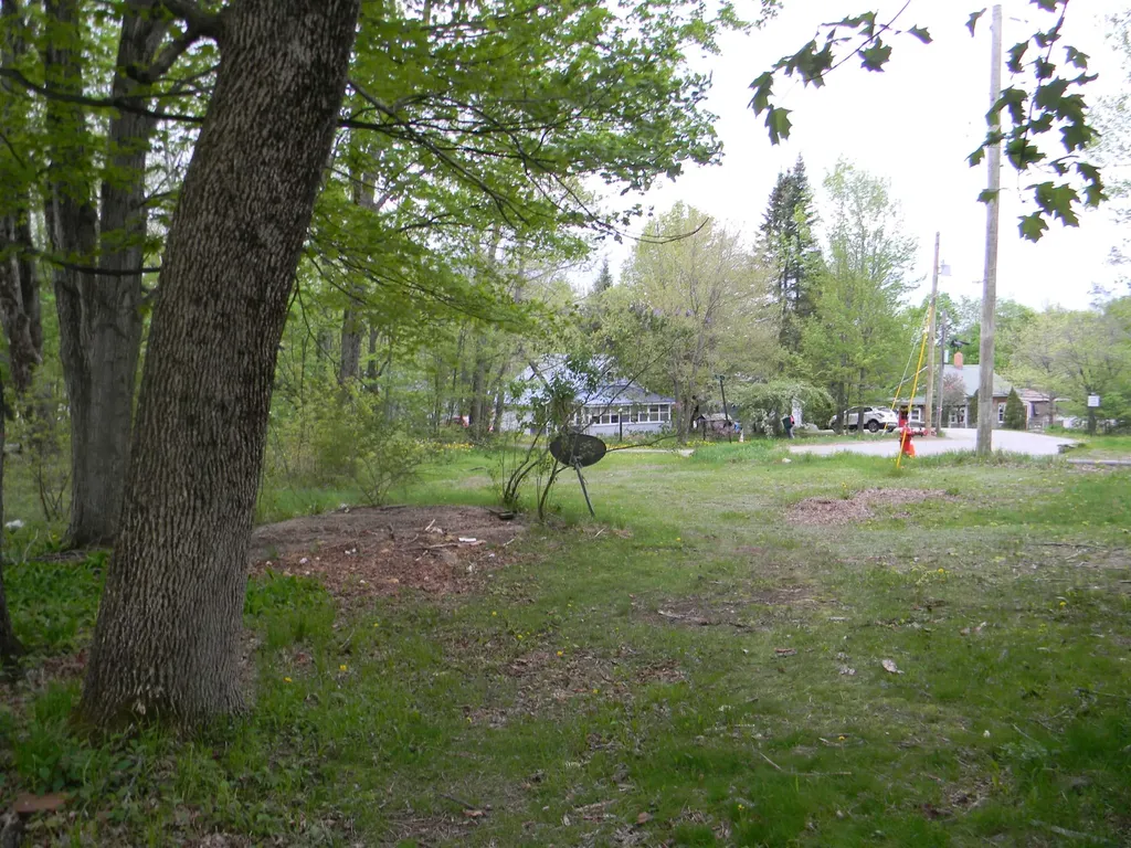 13 Fiske Street Northumberland NH 03582