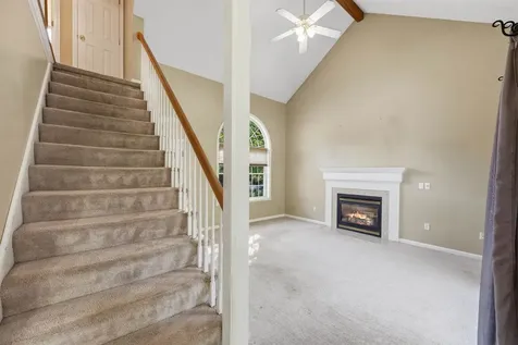 210 Kent Farm Road Hampstead NH 03841