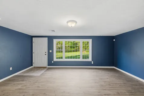210 Kent Farm Road Hampstead NH 03841