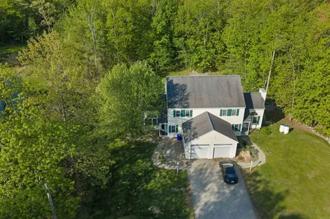 210 Kent Farm Road Hampstead NH 03841