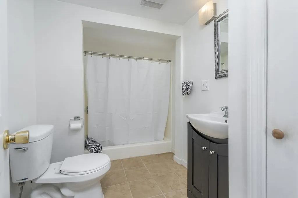 429 Bow Lake Road Northwood NH 03261
