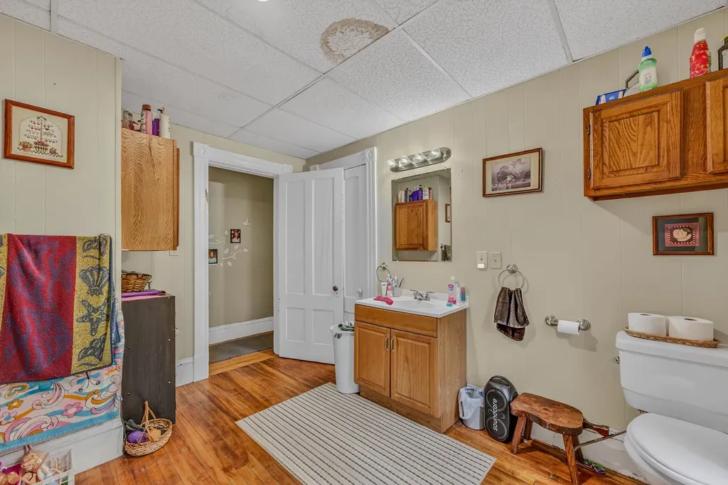 35 Jackson Street Littleton NH 03561