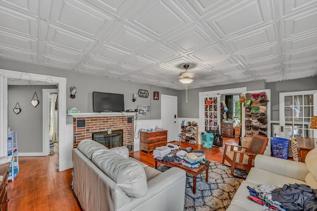 35 Jackson Street Littleton NH 03561