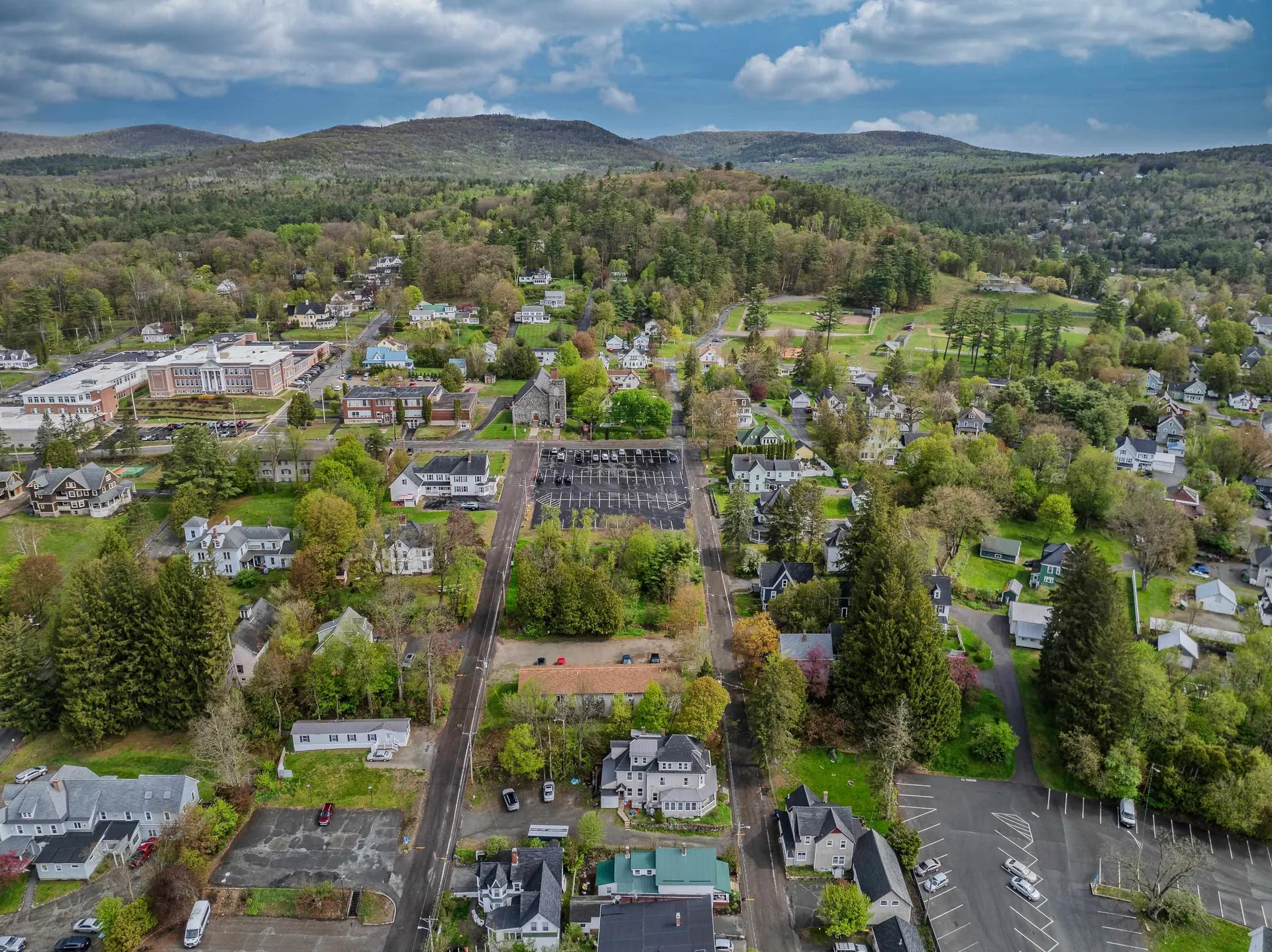 35 Jackson Street Littleton NH 03561
