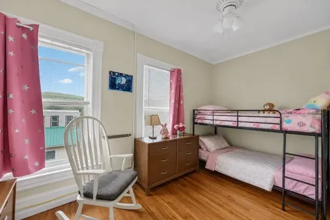 35 Jackson Street Littleton NH 03561