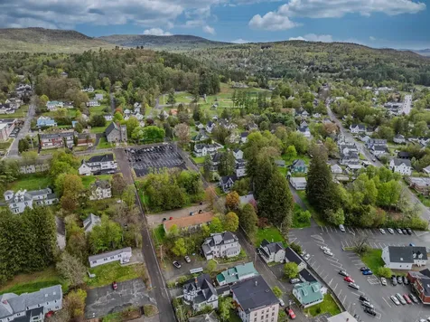 35 Jackson Street Littleton NH 03561