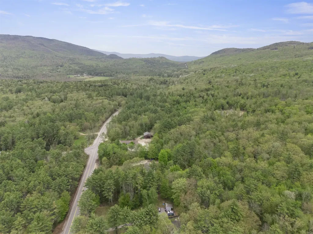 25 S Mayhew Turnpike Hebron NH 03241
