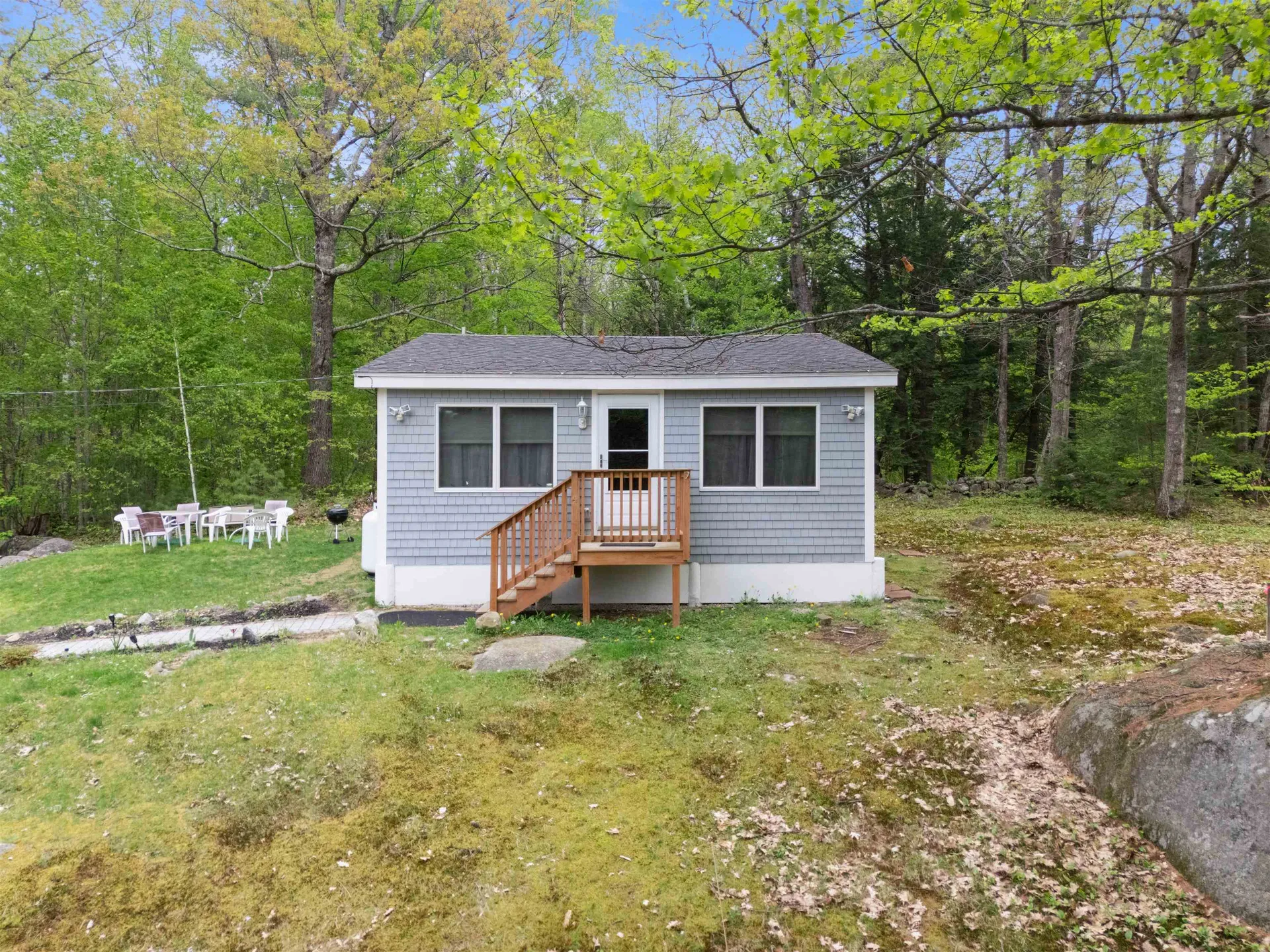 25 S Mayhew Turnpike Hebron NH 03241