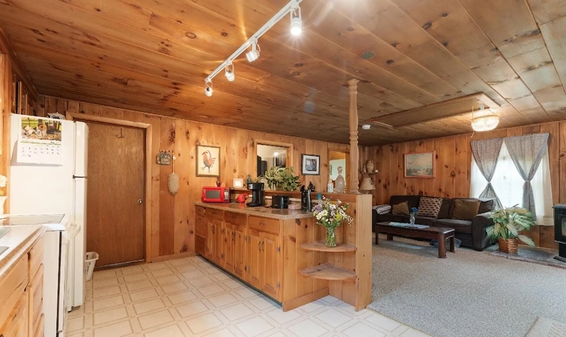 25 S Mayhew Turnpike Hebron NH 03241