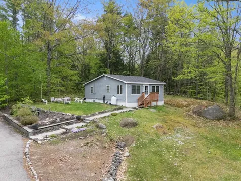 25 S Mayhew Turnpike Hebron NH 03241