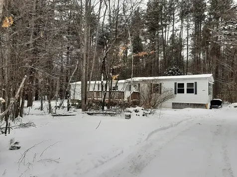 1512 Passaconaway Road Albany NH 03818