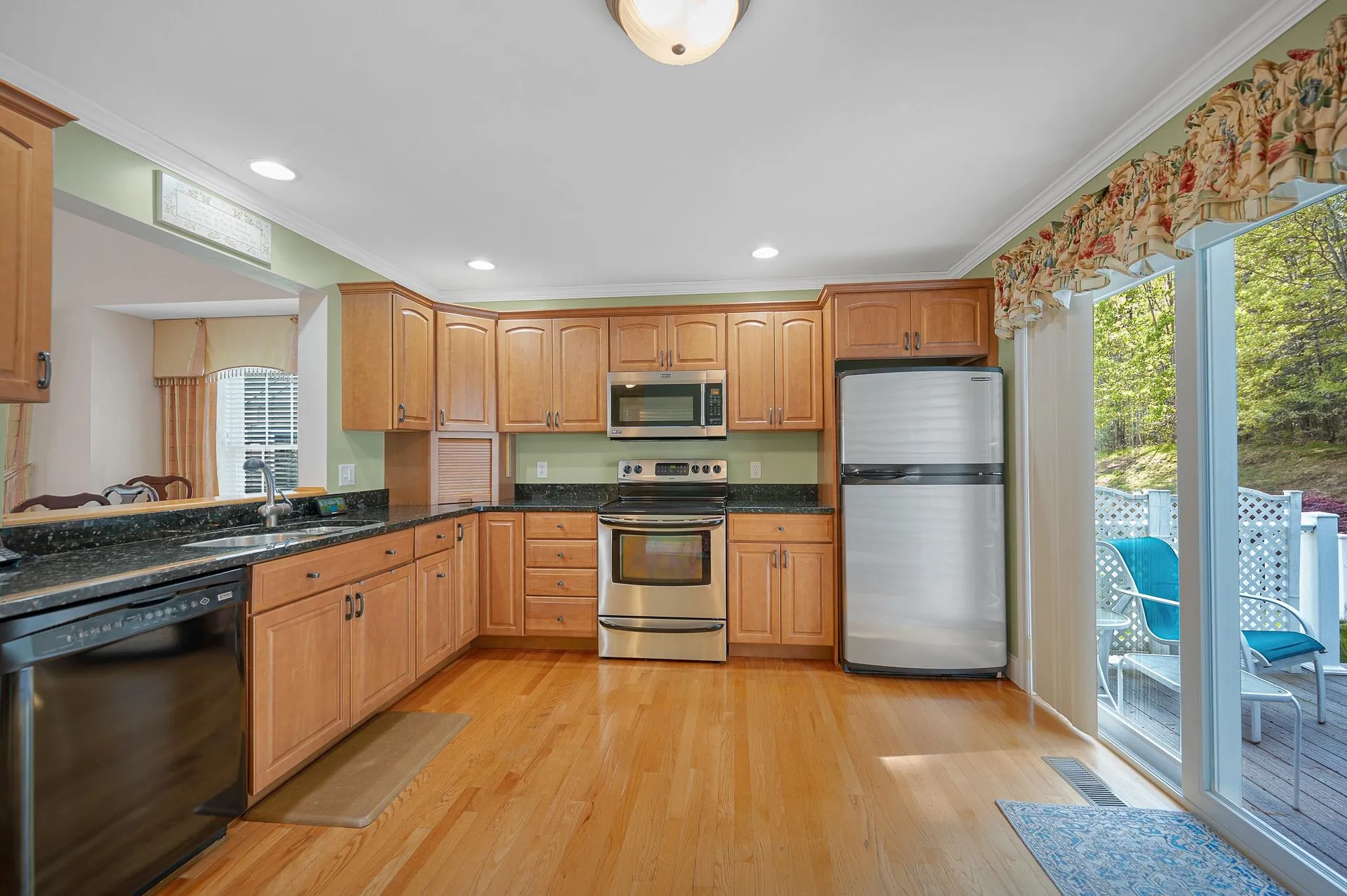 22 Town Village Drive Salem NH 03079