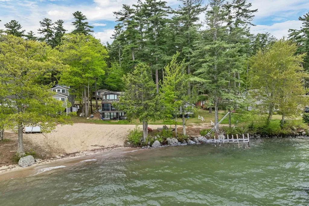 20 East Marina Road Gilford NH 03249