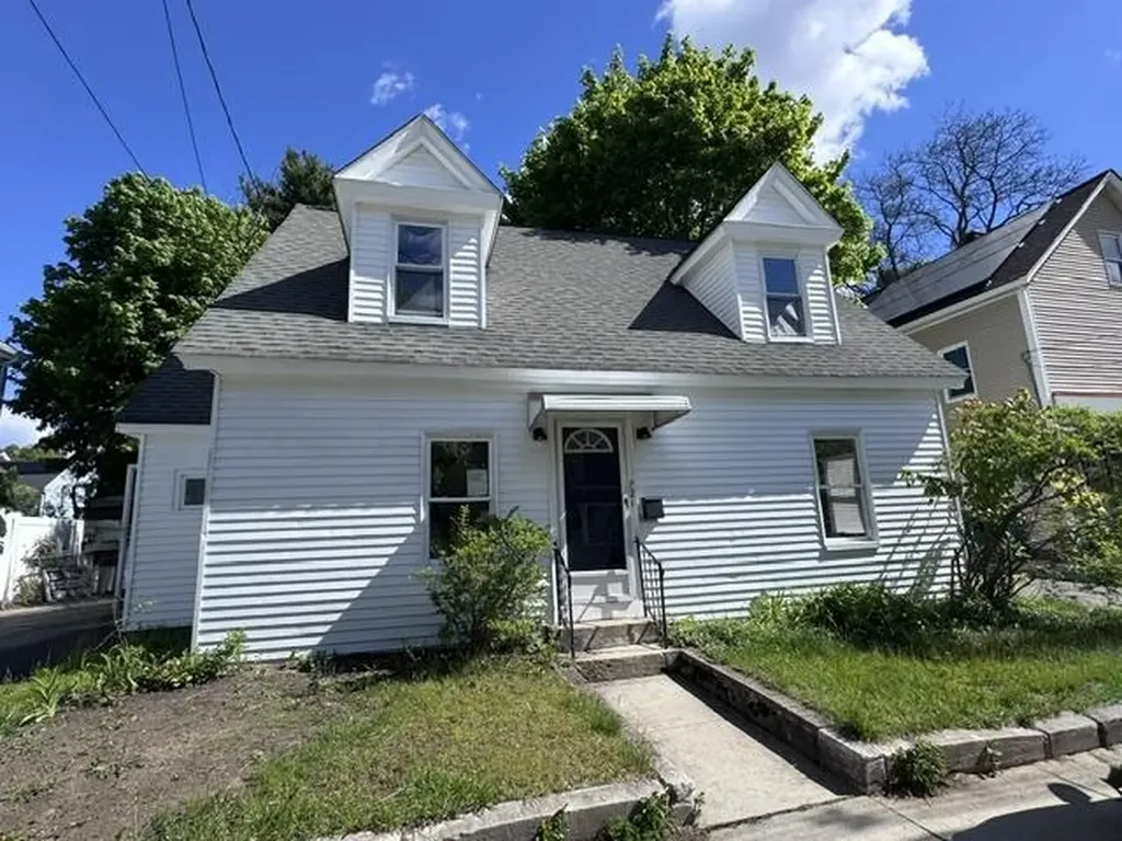 721 Blossom Street Fitchburg MA 01420