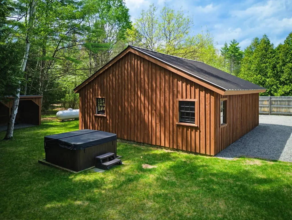 84 New Hampton Road Franklin NH 03235