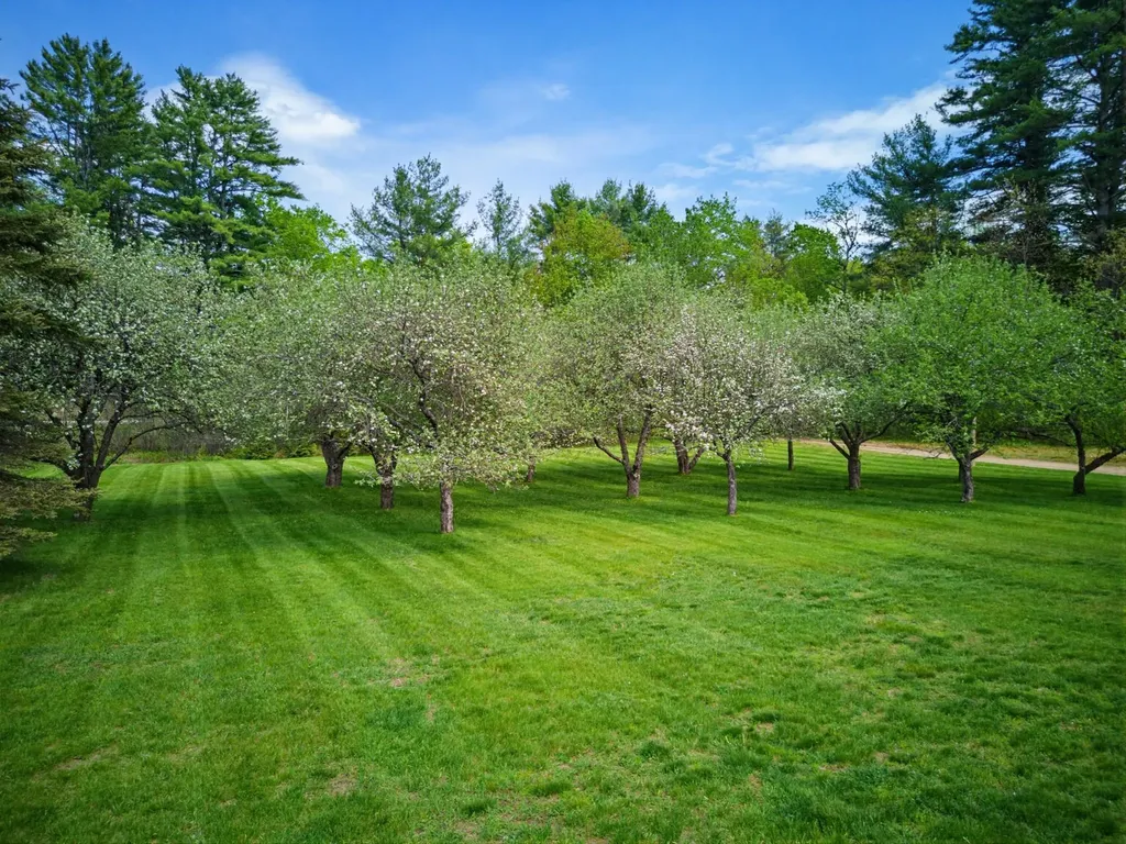 84 New Hampton Road Franklin NH 03235