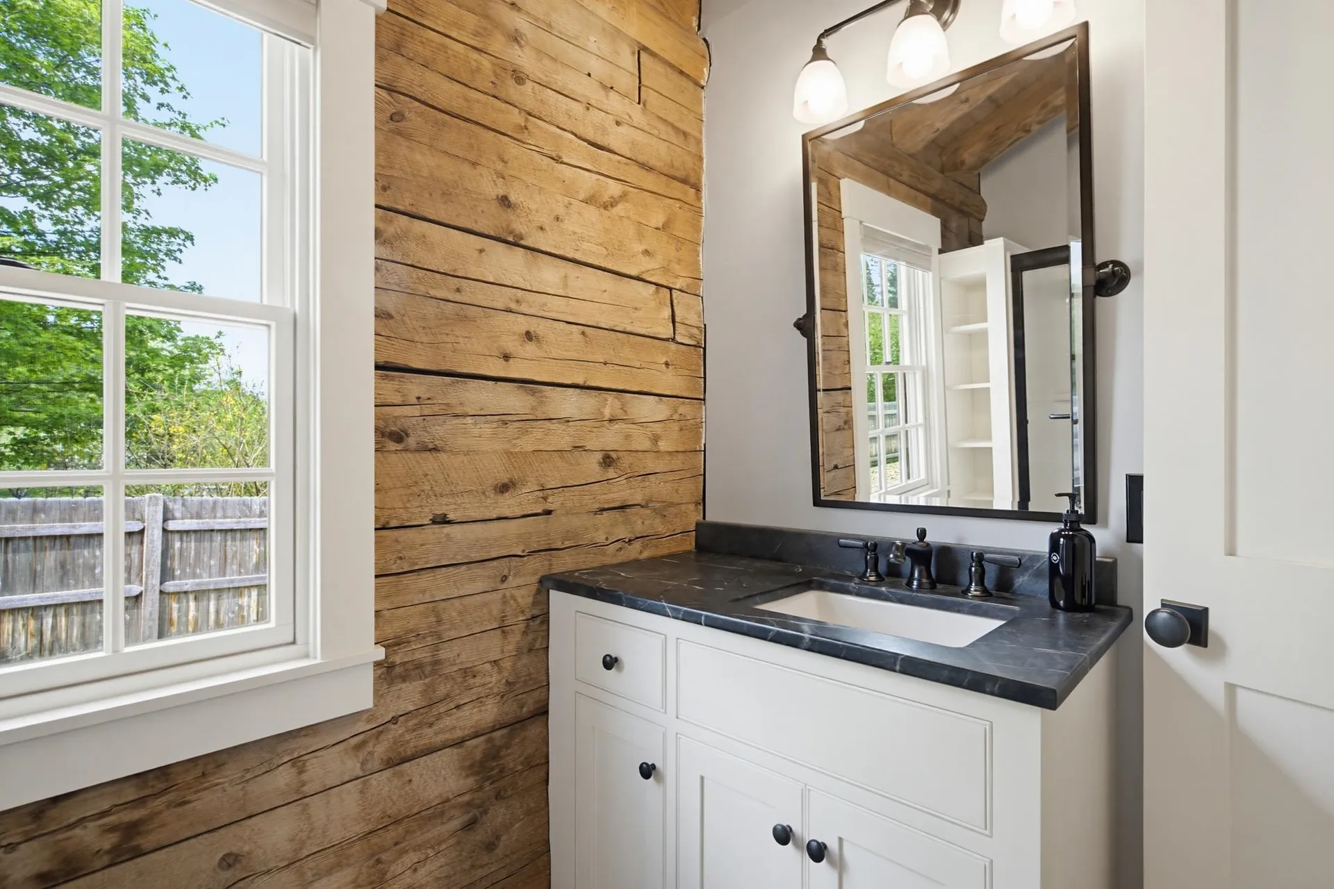 84 New Hampton Road Franklin NH 03235
