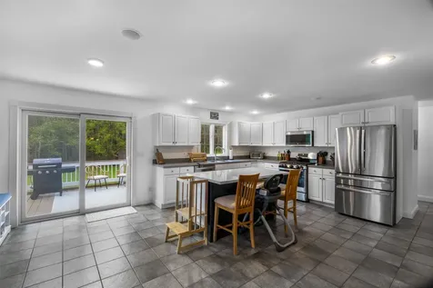 278 Long Hill Road Dover NH 03820