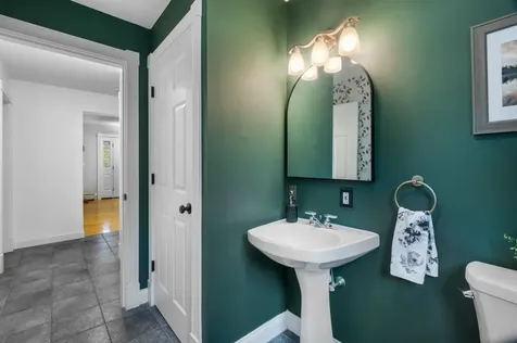 278 Long Hill Road Dover NH 03820