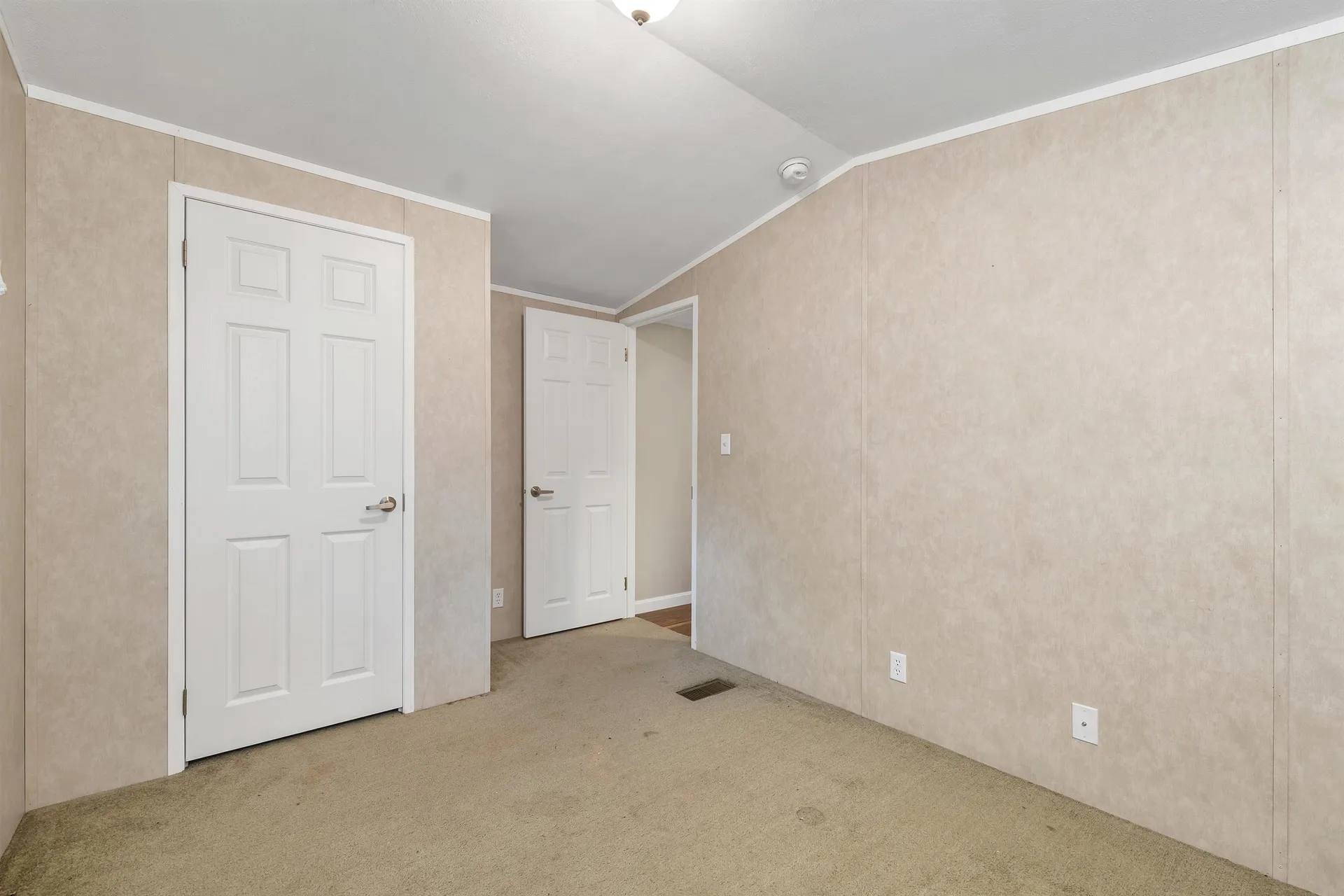20 East Marina Road Gilford NH 03249