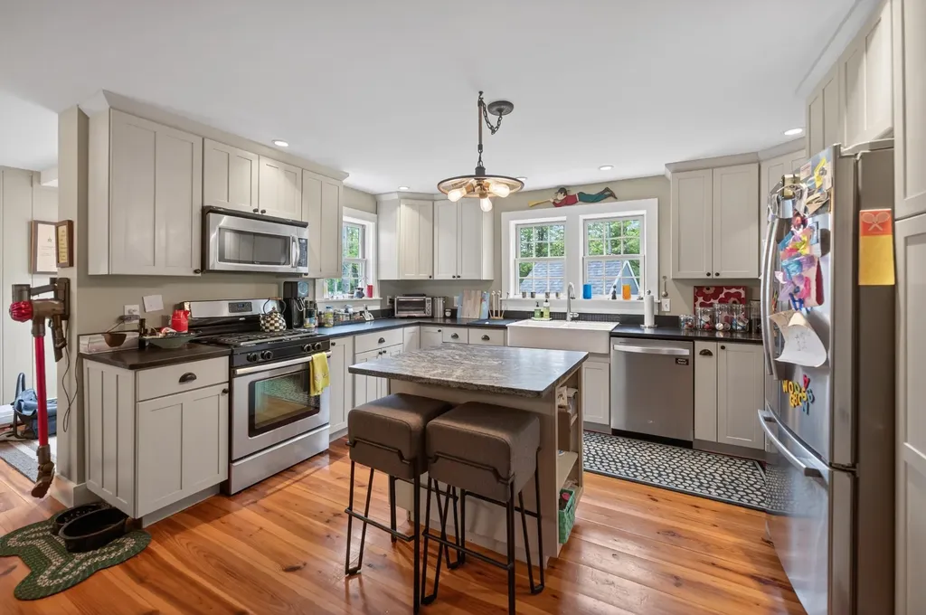 392 Lake Raponda Road Wilmington VT 05363