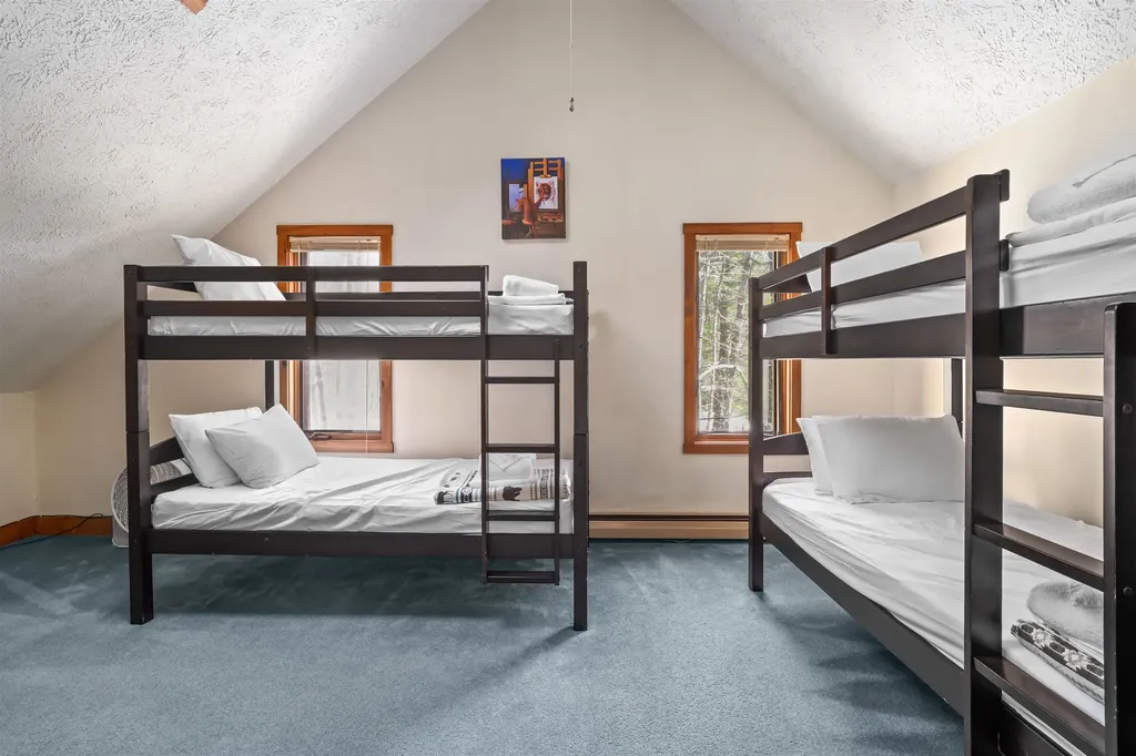 17 Burgdorf Drive Madison NH 03849