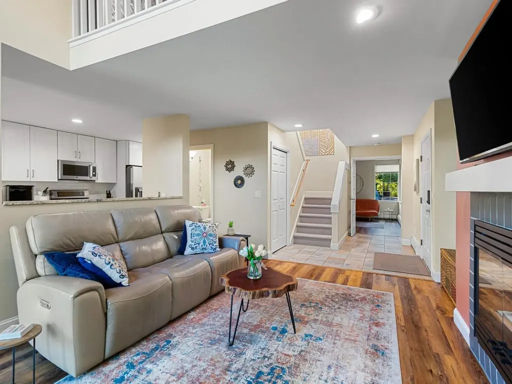 9 Lake Forest Drive Burlington VT 05401