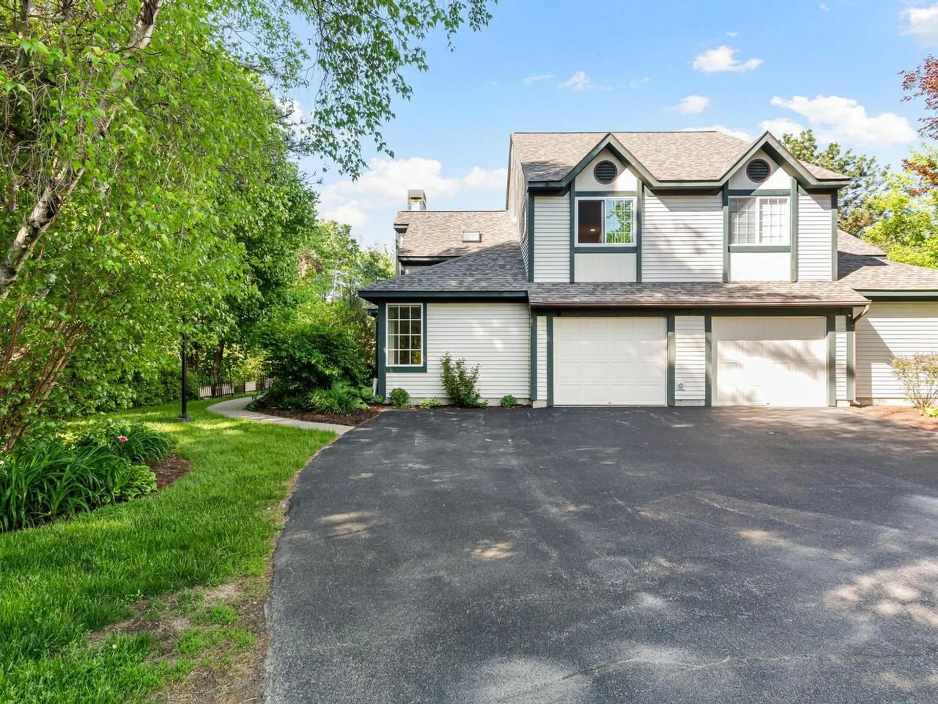 9 Lake Forest Drive Burlington VT 05401