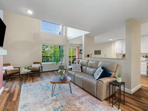 9 Lake Forest Drive Burlington VT 05401