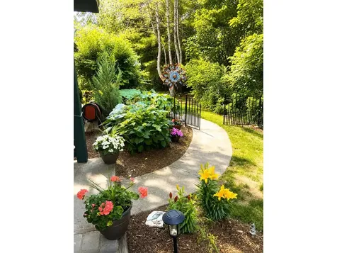 9 Lake Forest Drive Burlington VT 05401