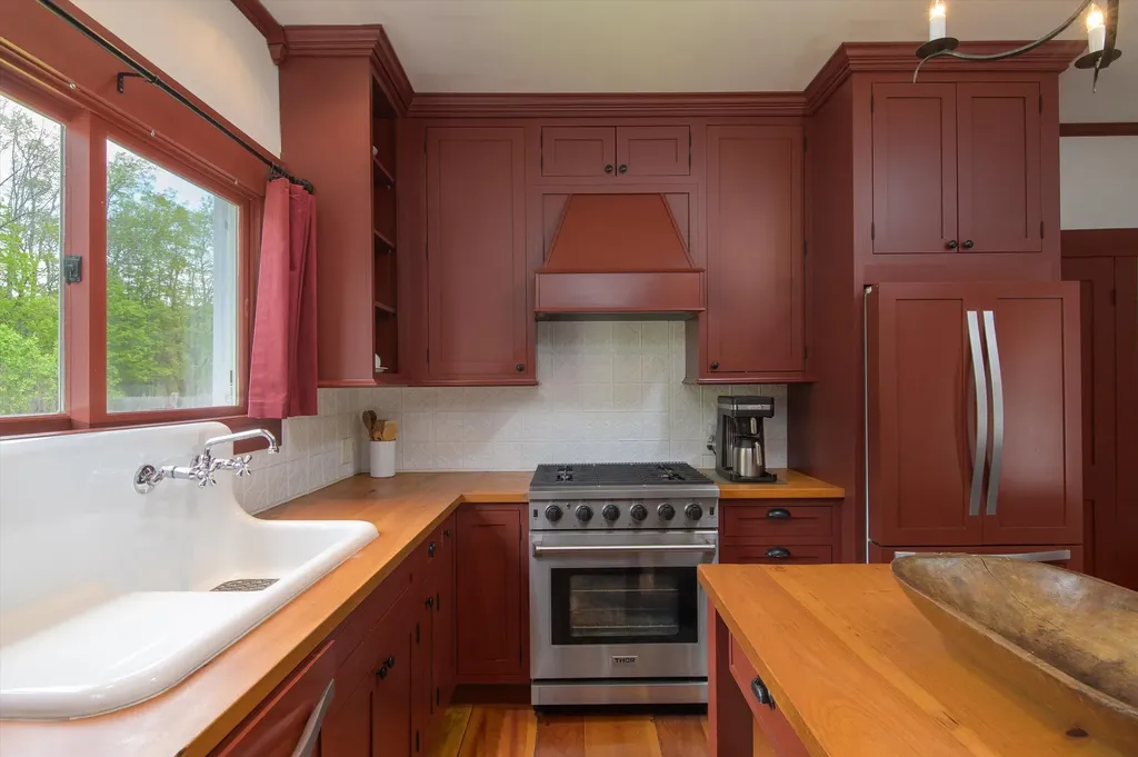 148 Townshend Road Grafton VT 05146