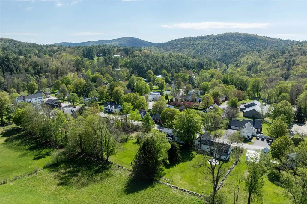 148 Townshend Road Grafton VT 05146