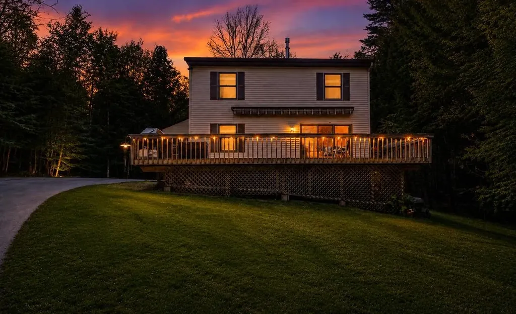 121 Garnet Street Sunapee NH 03782