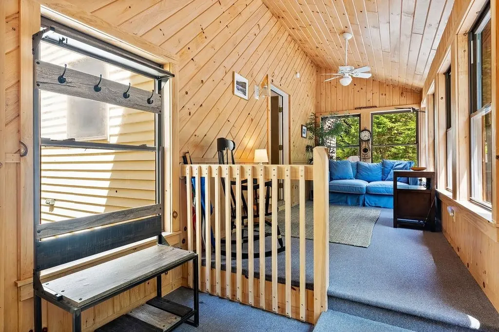 121 Garnet Street Sunapee NH 03782