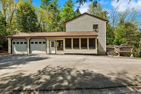 121 Garnet Street Sunapee NH 03782