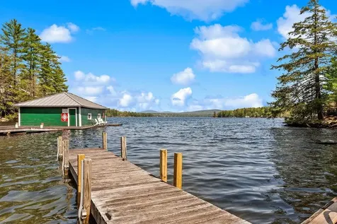 121 Garnet Street Sunapee NH 03782