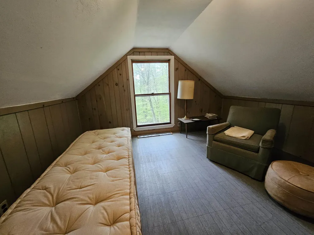 116 Buck Hill Jamaica VT 05343