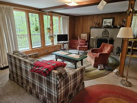 116 Buck Hill Jamaica VT 05343