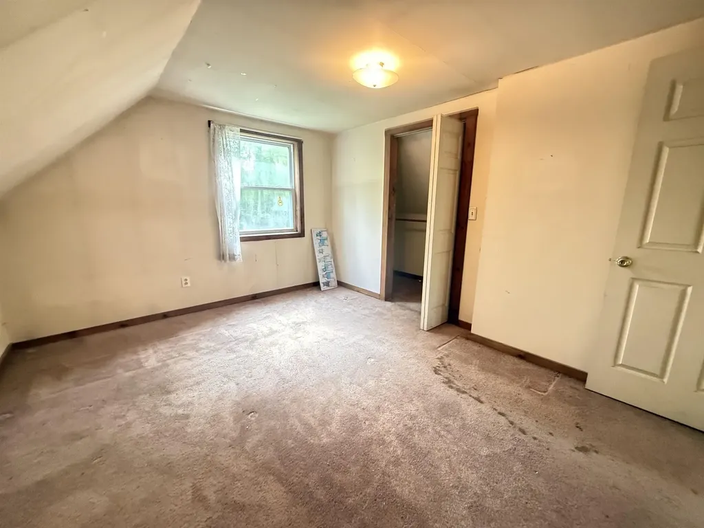 276 Ledgemere Point Hubbardton VT 05732