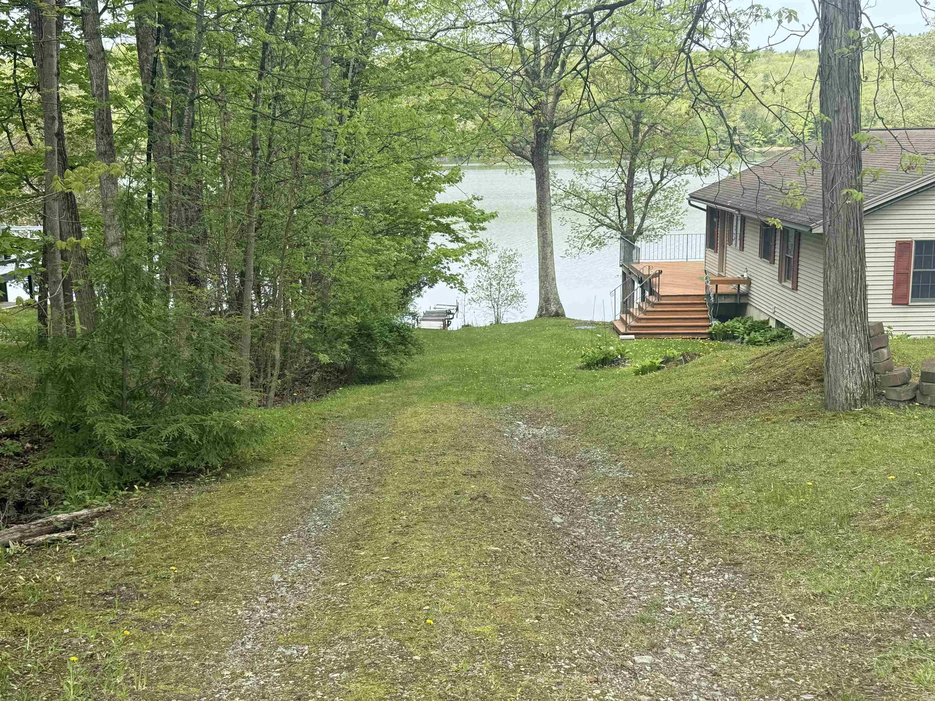 276 Ledgemere Point Hubbardton VT 05732