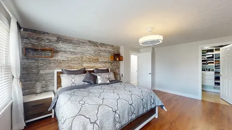 31 Aaron Drive Manchester NH 03109