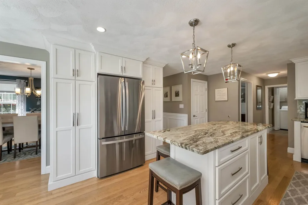 70 Catherine Avenue Hampstead NH 03826