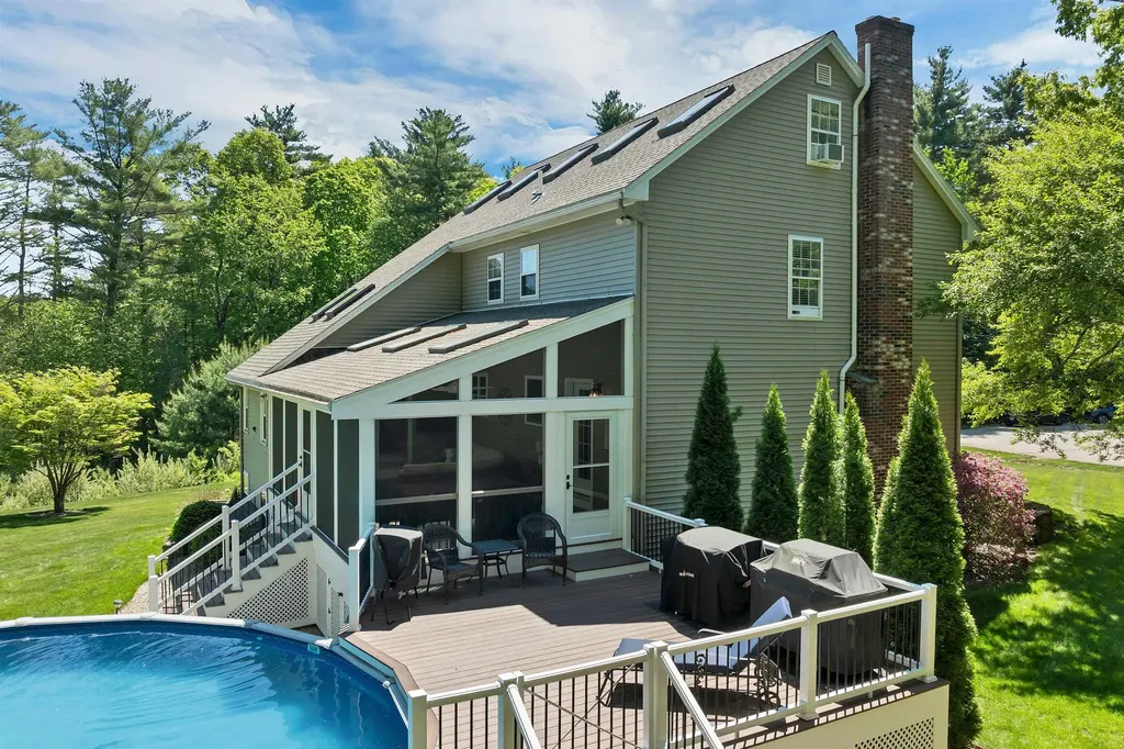 70 Catherine Avenue Hampstead NH 03826