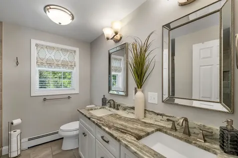70 Catherine Avenue Hampstead NH 03826
