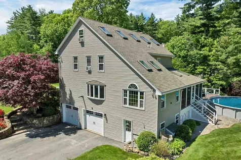 70 Catherine Avenue Hampstead NH 03826