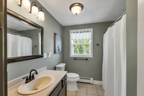 70 Catherine Avenue Hampstead NH 03826