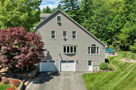 70 Catherine Avenue Hampstead NH 03826