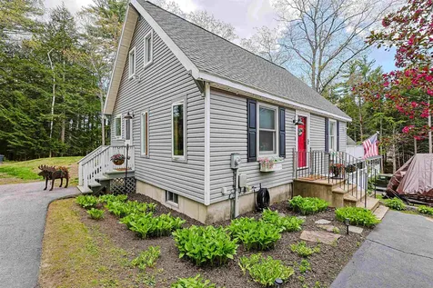 53 Dalton Drive Barnstead NH 03225